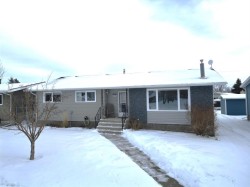 5313 50 Street Stavely, AB T0L 1R0