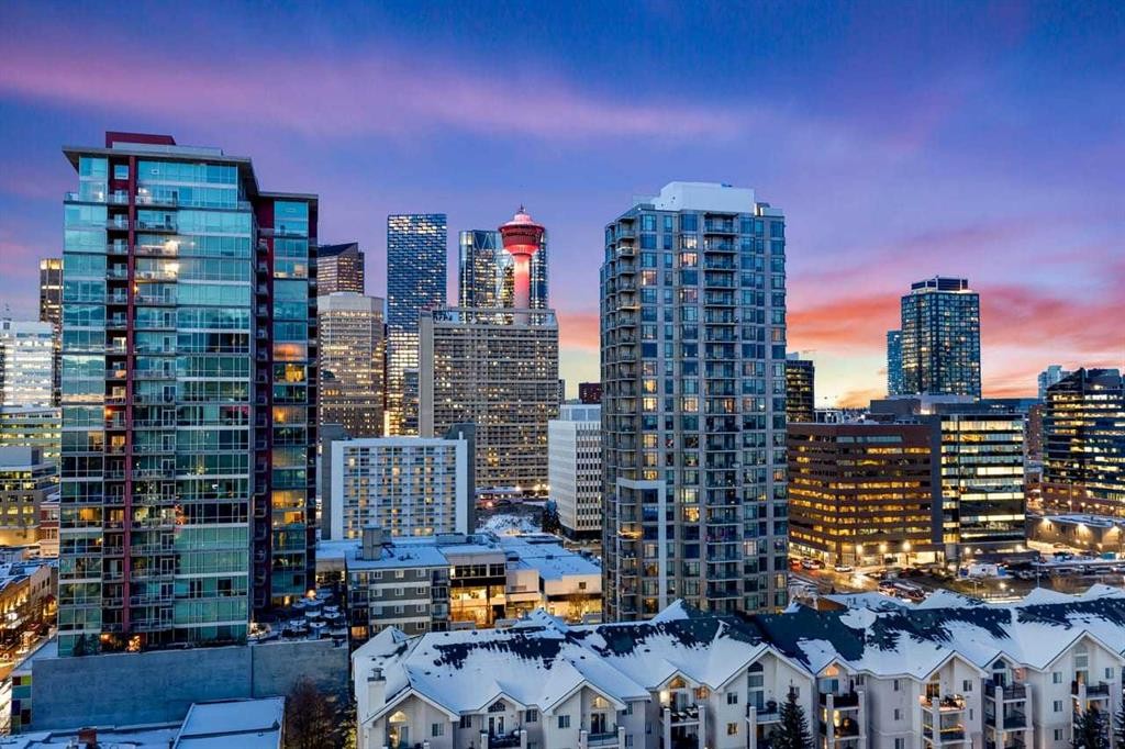 1602-188 15 Avenue Sw, Calgary, AB - Outdoor With Facade