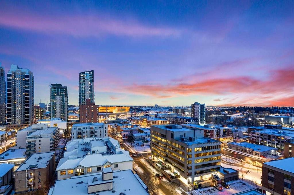 1602-188 15 Avenue Sw, Calgary, AB - Outdoor With View