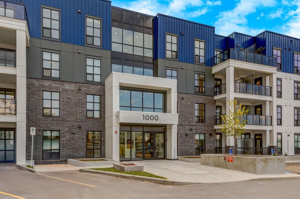 2101-4270 Norford Avenue Nw, Calgary, AB - Outdoor With Balcony With Facade