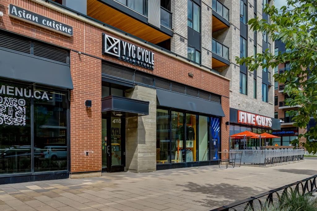 2101-4270 Norford Avenue Nw, Calgary, AB - Outdoor With Balcony