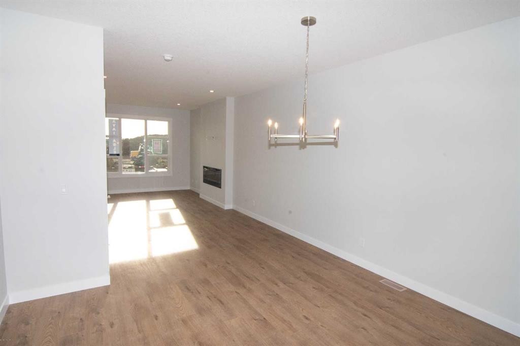 34 Setonvista Grove Se, Calgary, AB