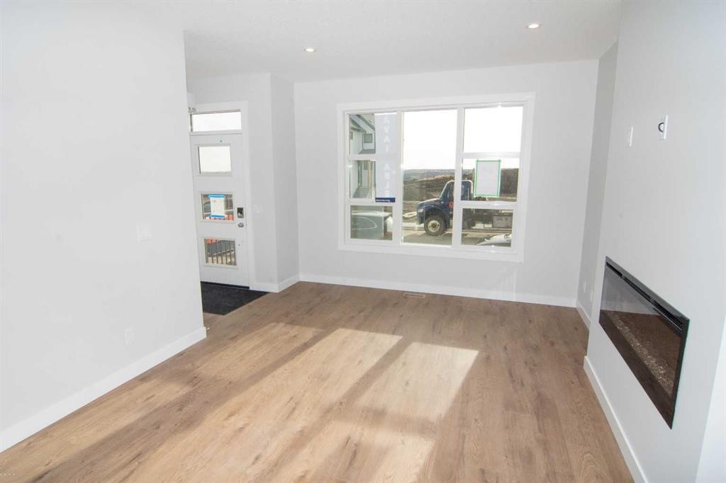 34 Setonvista Grove Se, Calgary, AB