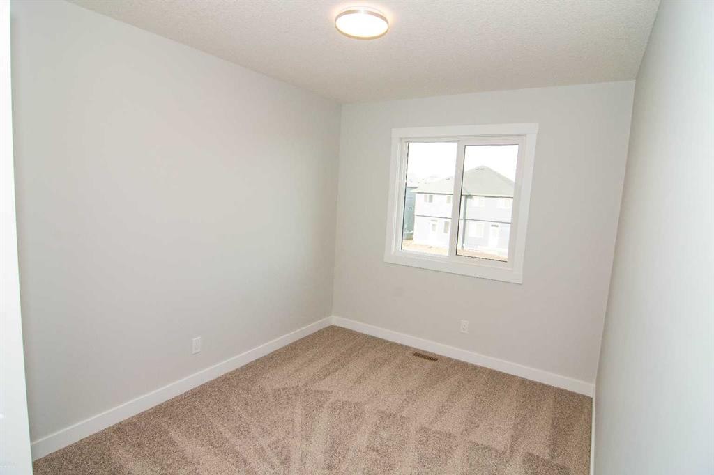 34 Setonvista Grove Se, Calgary, AB