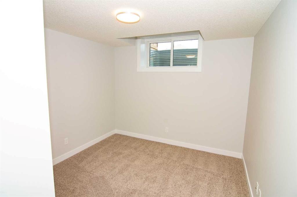 34 Setonvista Grove Se, Calgary, AB