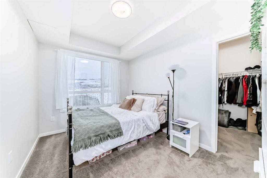 2401-42 Cranbrook Gardens Se, Calgary, AB - Indoor Photo Showing Bedroom