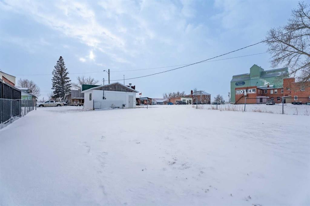 5076 50Th Avenue, Stavely, AB