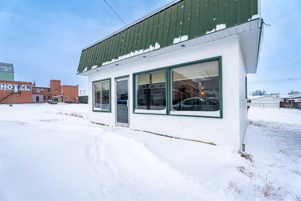 5076 50Th Avenue, Stavely, AB