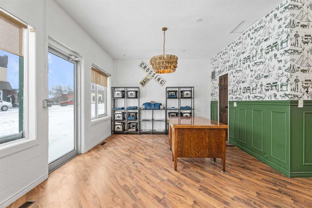 5076 50Th Avenue, Stavely, AB