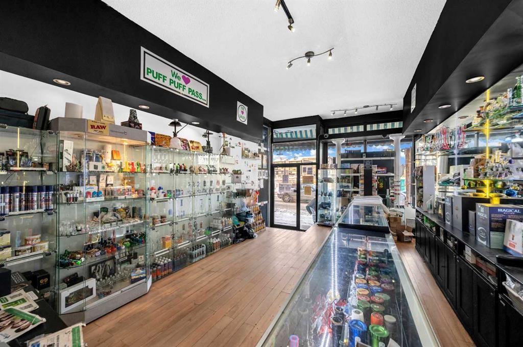 1433 17 Avenue Sw, Calgary, AB