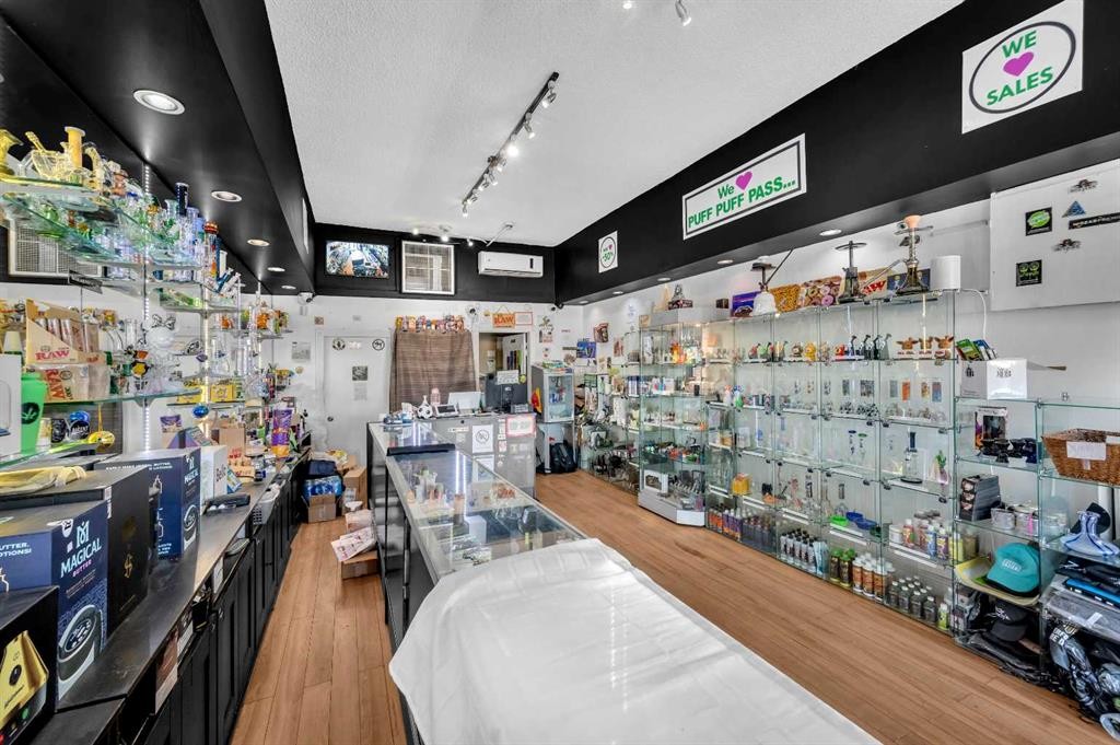 1433 17 Avenue Sw, Calgary, AB