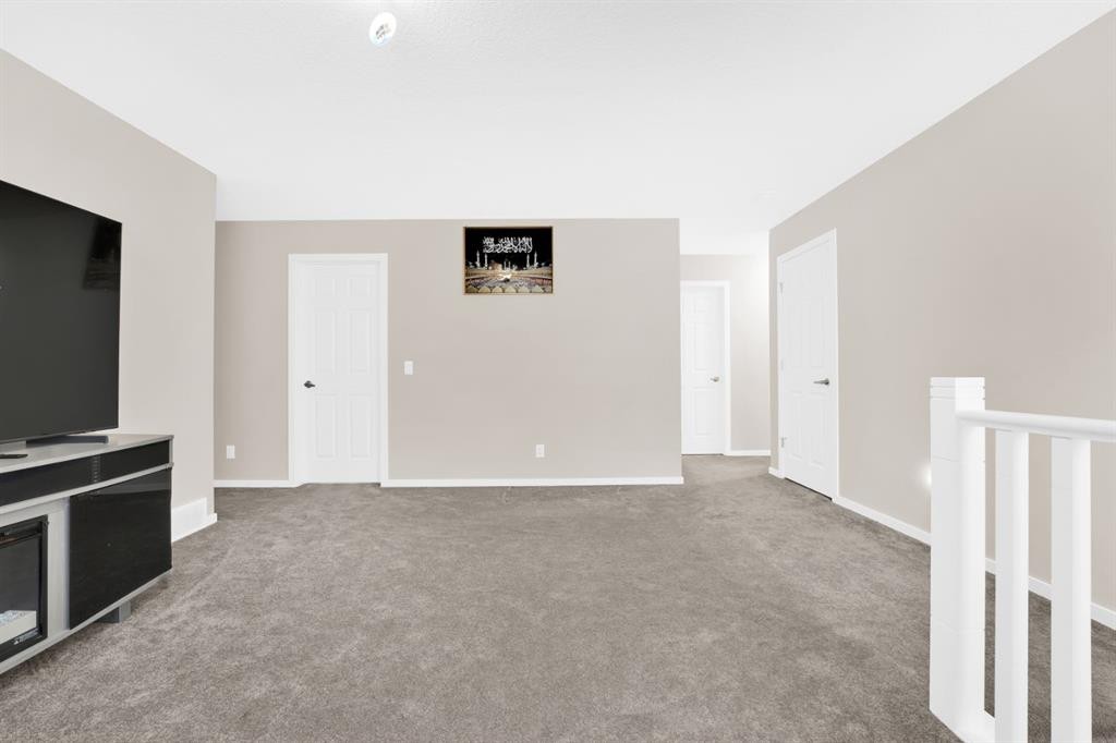 113 Cityline Square Ne, Calgary, AB - Indoor Photo Showing Other Room