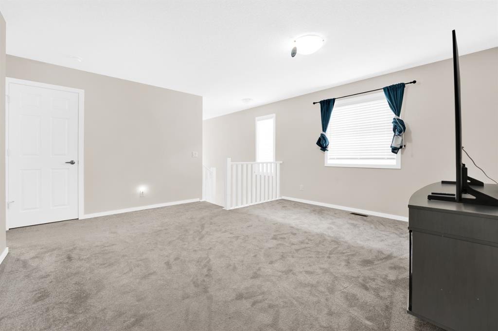 113 Cityline Square Ne, Calgary, AB - Indoor Photo Showing Other Room