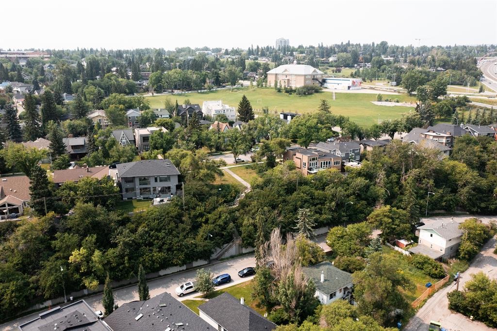 2-2008 12 Avenue Sw, Calgary, AB - Outdoor With View