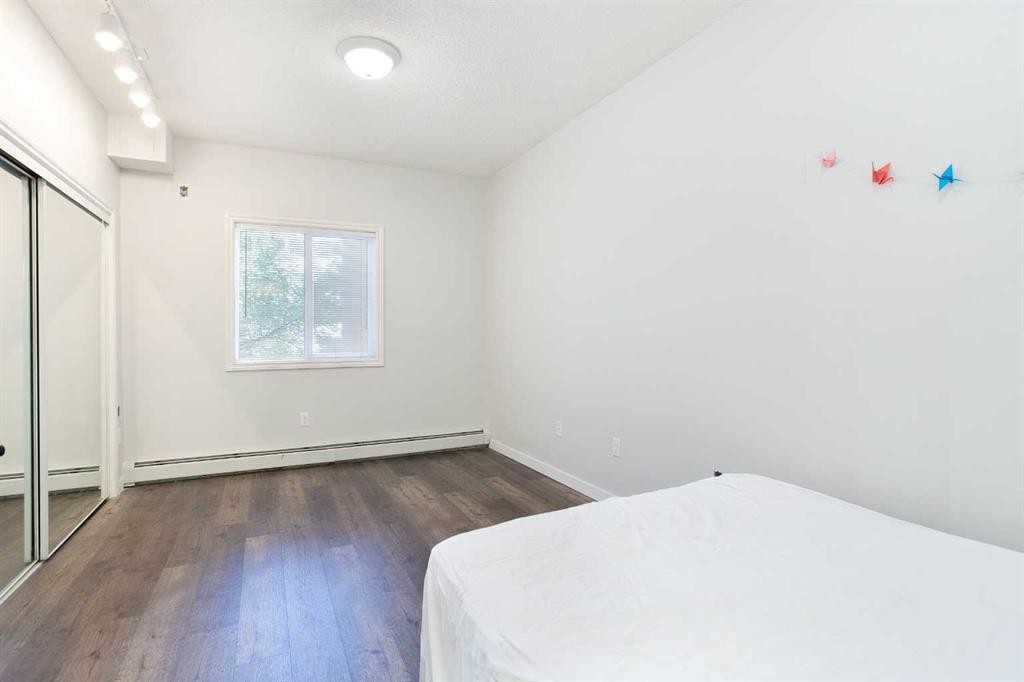 306-777 3 Avenue Sw, Calgary, AB - Indoor