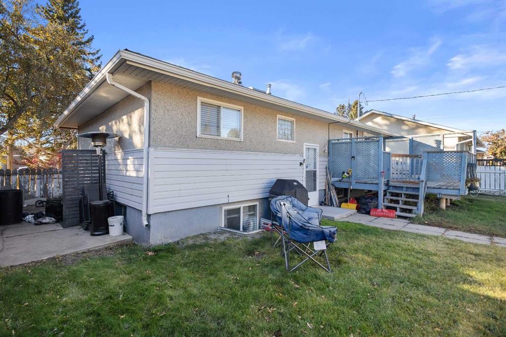 4612 Fortune Road Se, Calgary, AB - Outdoor