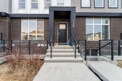 739 Savanna Landing NE Calgary, AB T3J 1R6