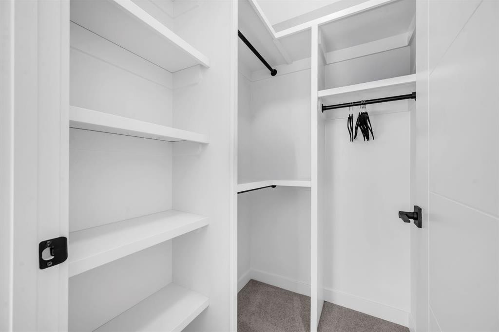 1846 24 Avenue Nw, Calgary, AB - Indoor With Storage