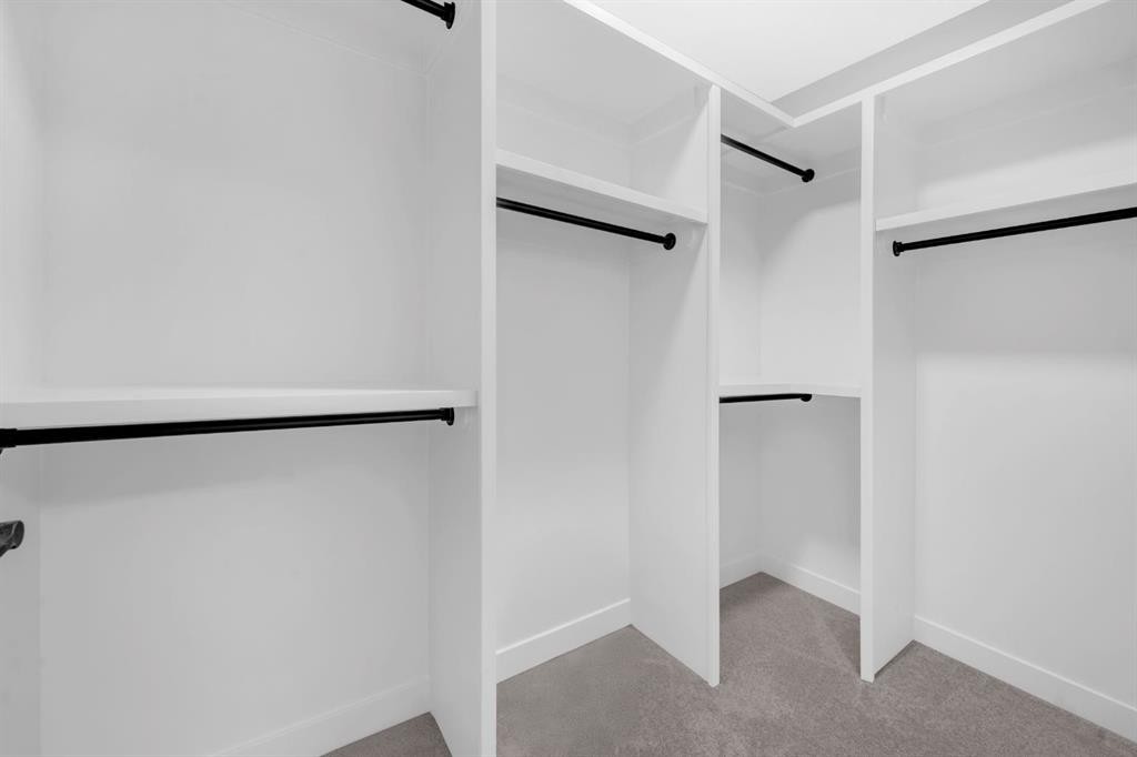 1846 24 Avenue Nw, Calgary, AB - Indoor With Storage