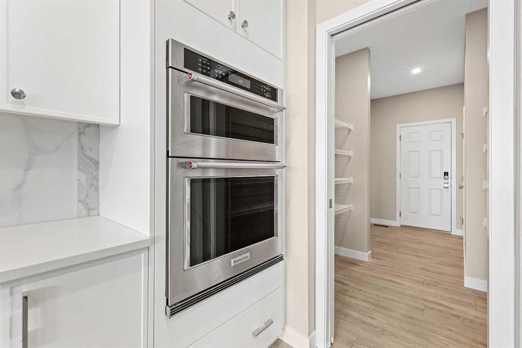 164 Wolf River Drive Se, Calgary, AB - Indoor Photo Showing Kitchen