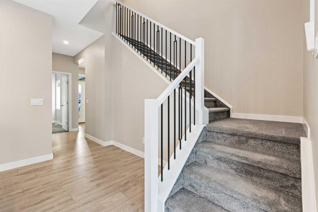 164 Wolf River Drive Se, Calgary, AB - Indoor Photo Showing Other Room