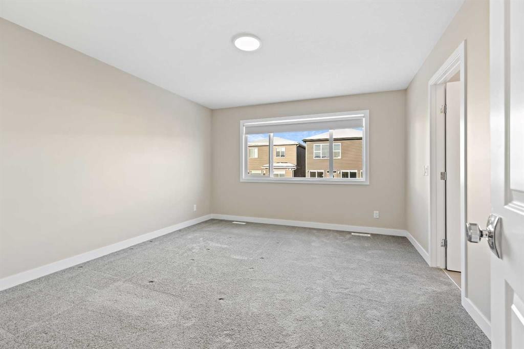 164 Wolf River Drive Se, Calgary, AB - Indoor Photo Showing Other Room