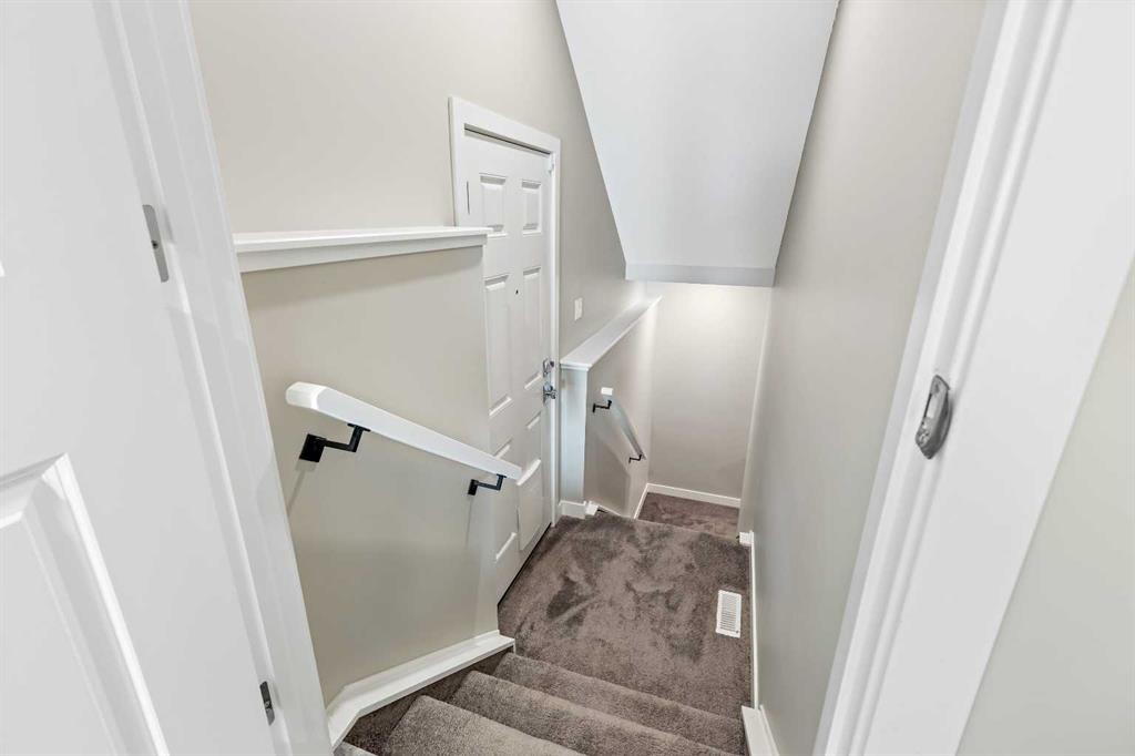 164 Wolf River Drive Se, Calgary, AB - Indoor