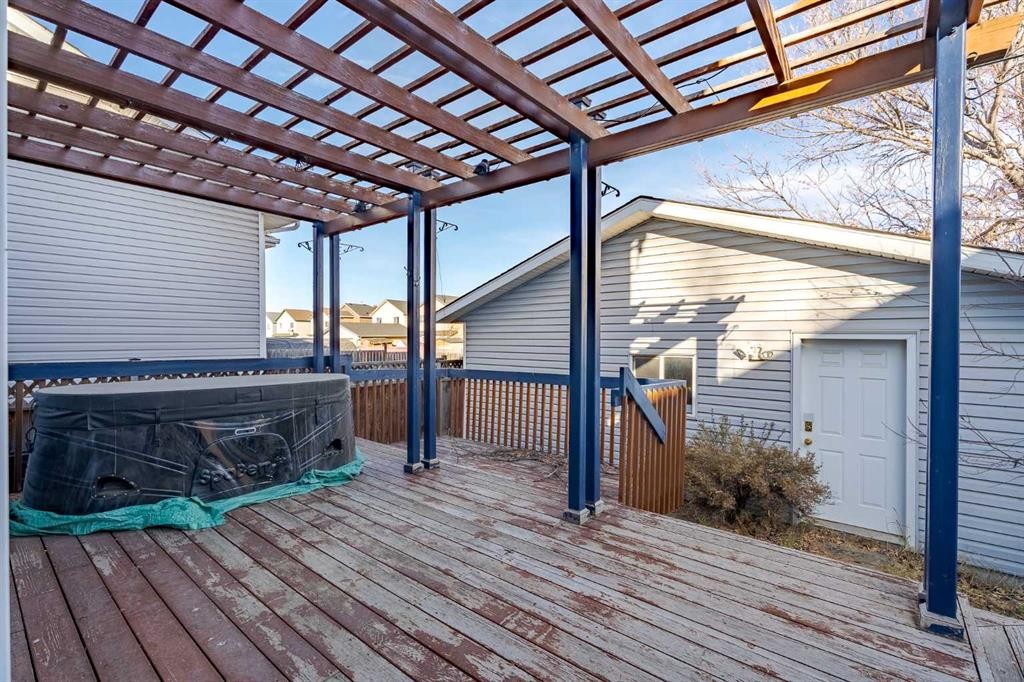 82 Martinridge Crescent Ne, Calgary, AB - Outdoor With Deck Patio Veranda With Exterior