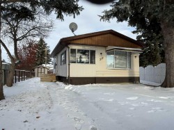 312 3 Street NORTH Vulcan, AB T0L 2B0