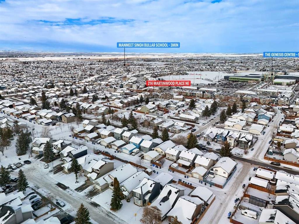 214 Martinwood Place Ne, Calgary, AB - Outdoor With View