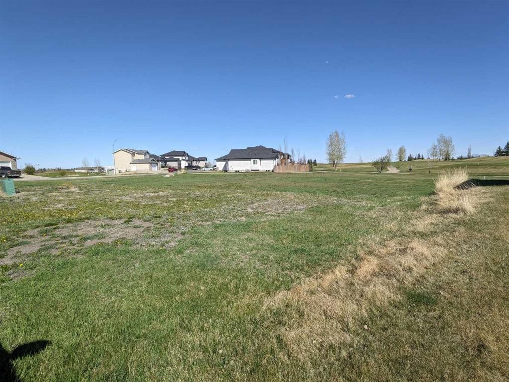 1502 Whispering Drive, Vulcan, AB