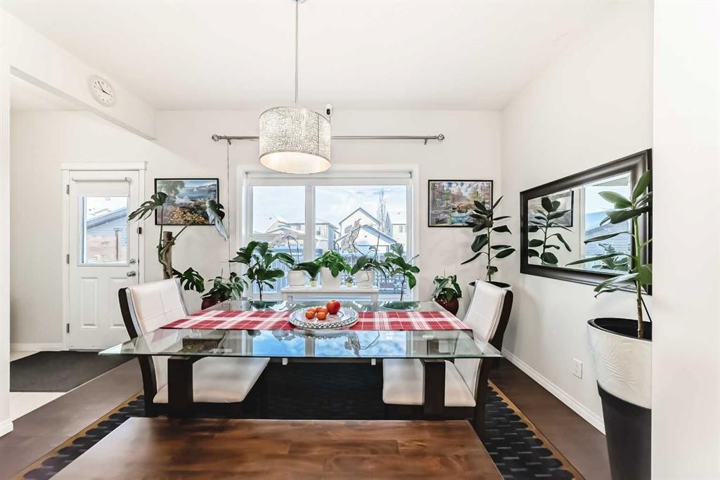 185 Legacy Crescent Se, Calgary, AB - Indoor