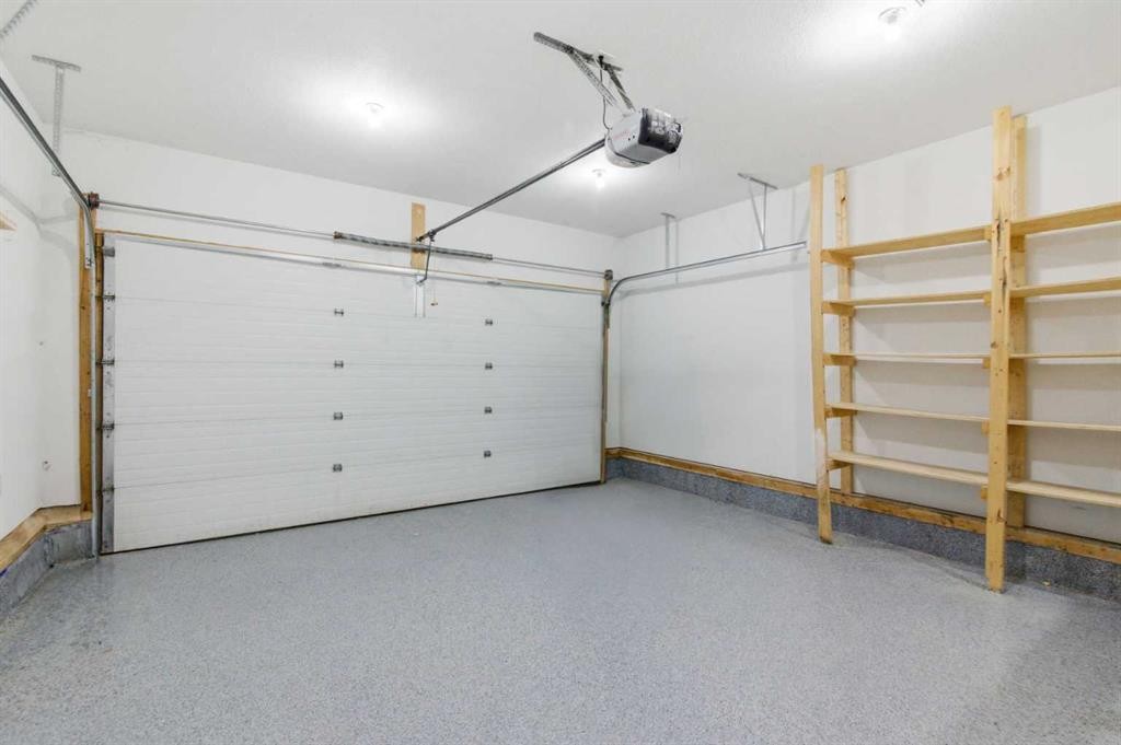 202 Panamount Court Nw, Calgary, AB - Indoor Photo Showing Garage