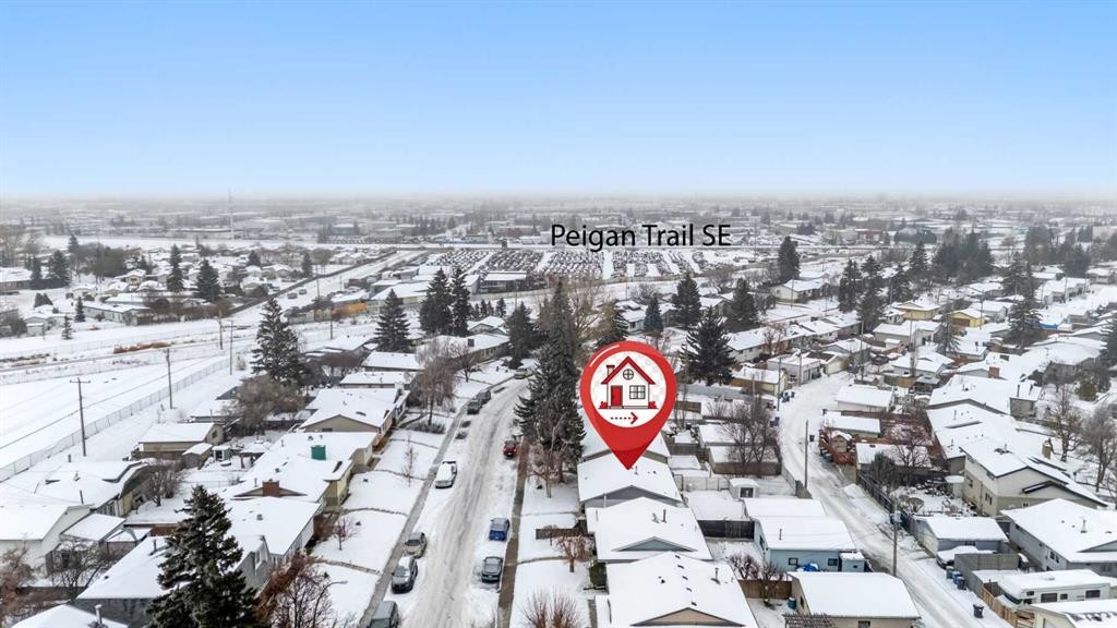 263 Doverview Crescent Se, Calgary, AB - Outdoor With View