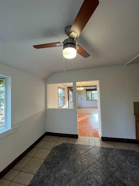 112 Allison Street, Acme, AB - Indoor Photo Showing Other Room