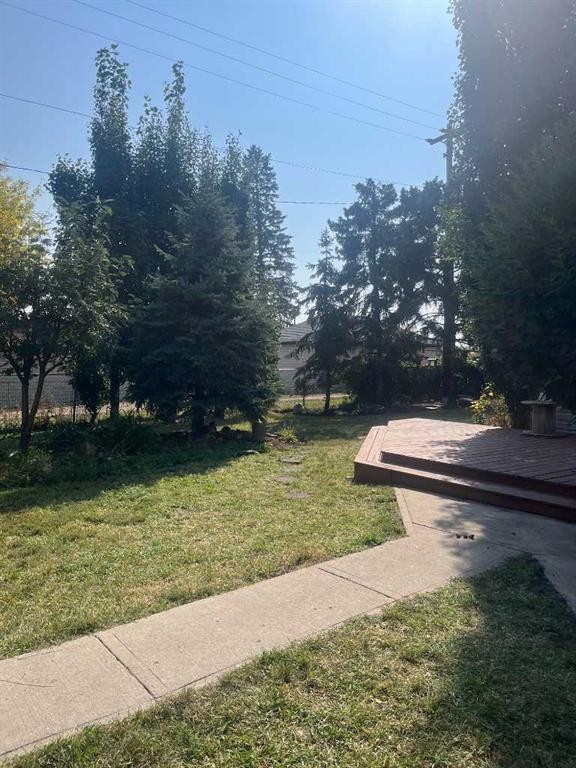 112 Allison Street, Acme, AB - Outdoor