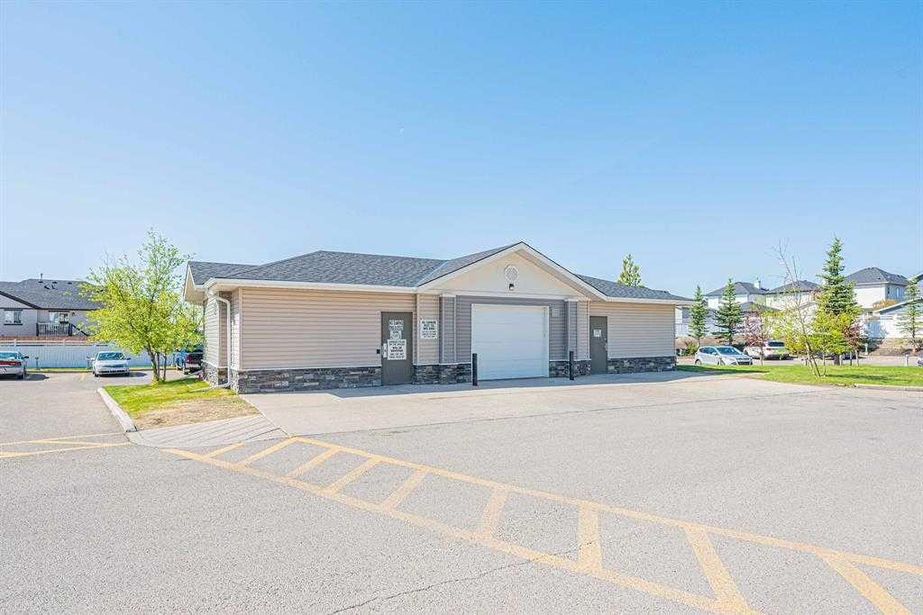 2414-333 Taravista Drive Ne, Calgary, AB - Outdoor