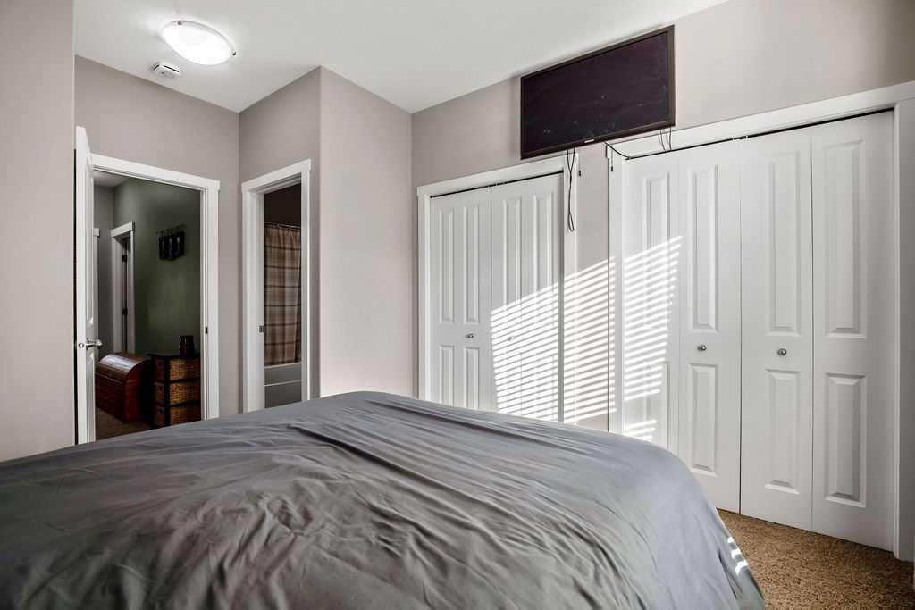 114 Skyview Ranch Gardens Ne, Calgary, AB - Indoor Photo Showing Bedroom