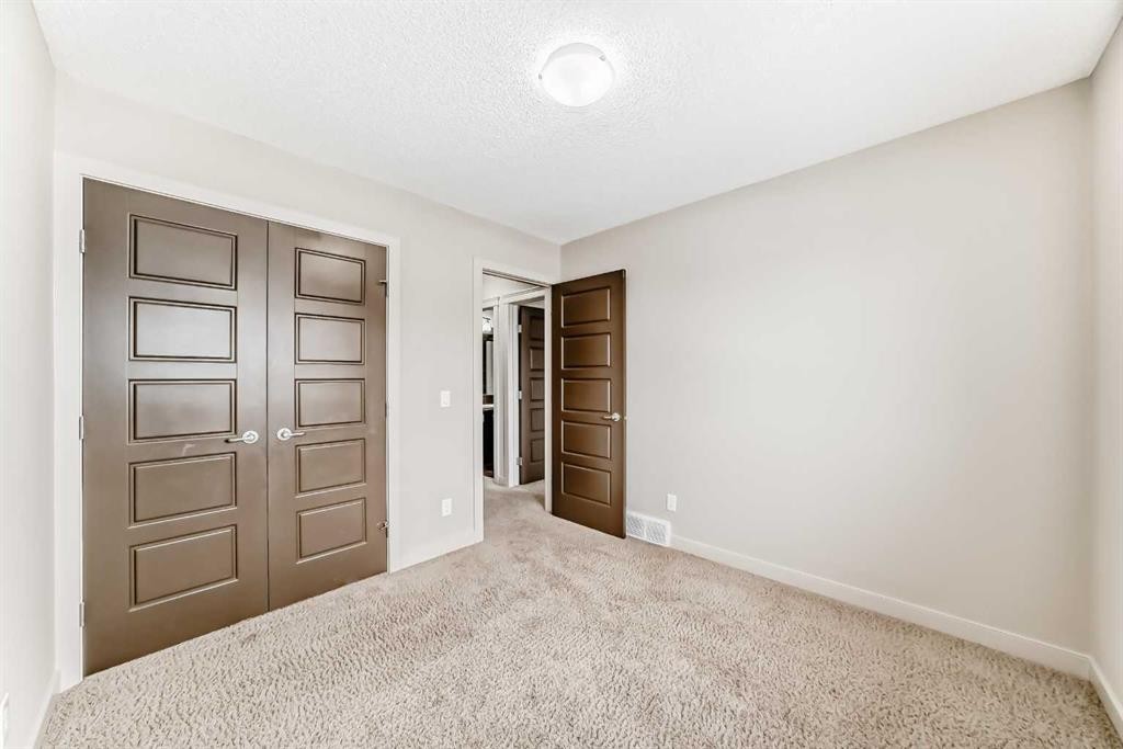 6 Evanspark Manor Nw, Calgary, AB - Indoor