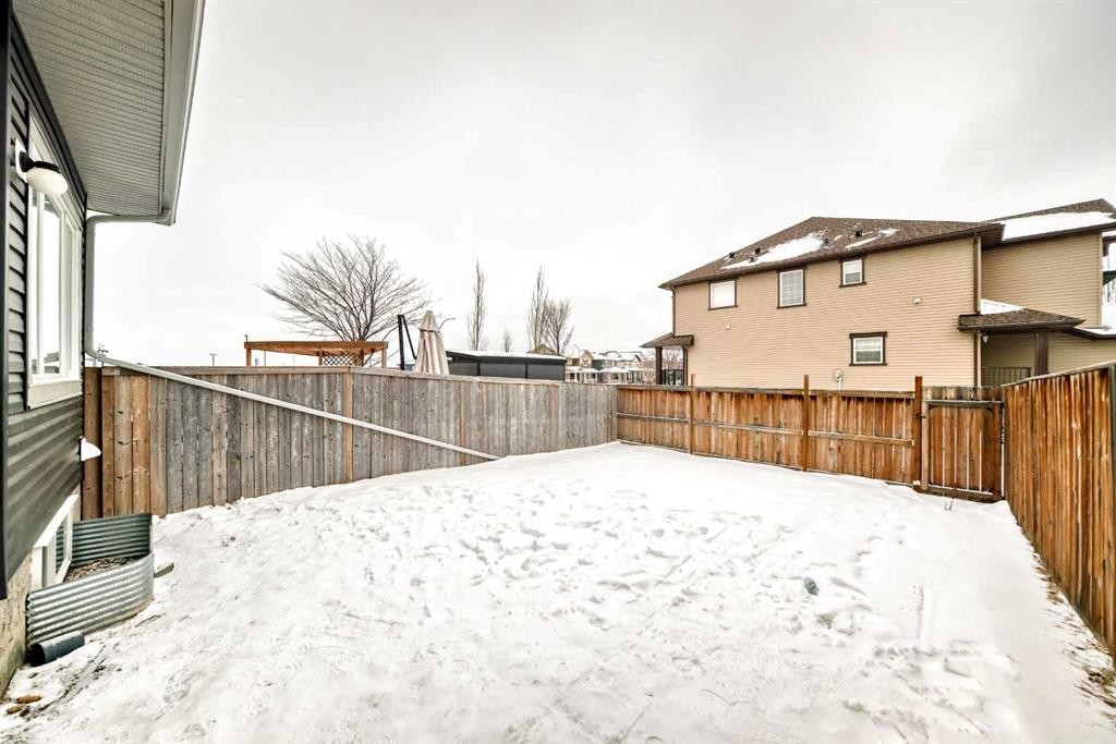 6 Evanspark Manor Nw, Calgary, AB - Outdoor With Exterior