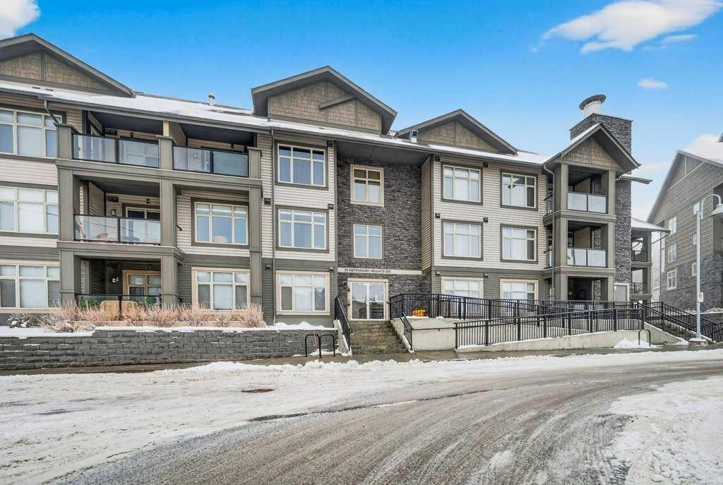 201-25 Aspenmont Heights Sw, Calgary, AB - Outdoor With Facade