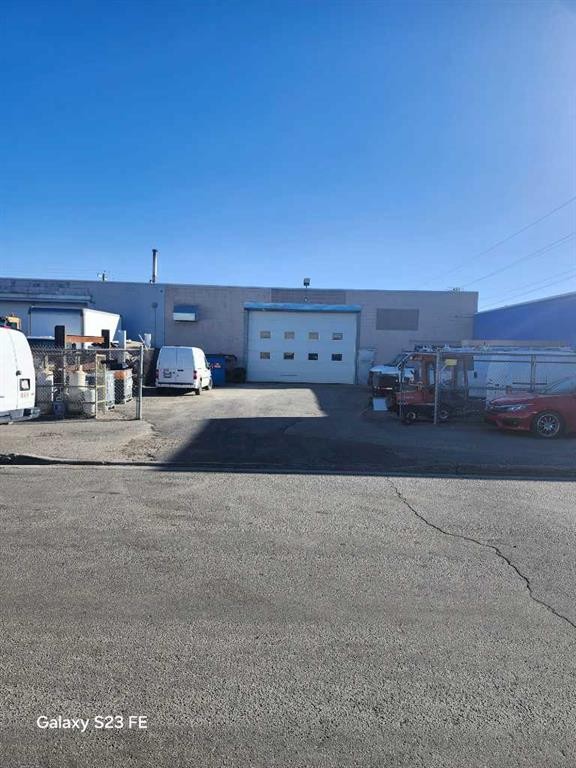 C-4224 16 Street Se, Calgary, AB