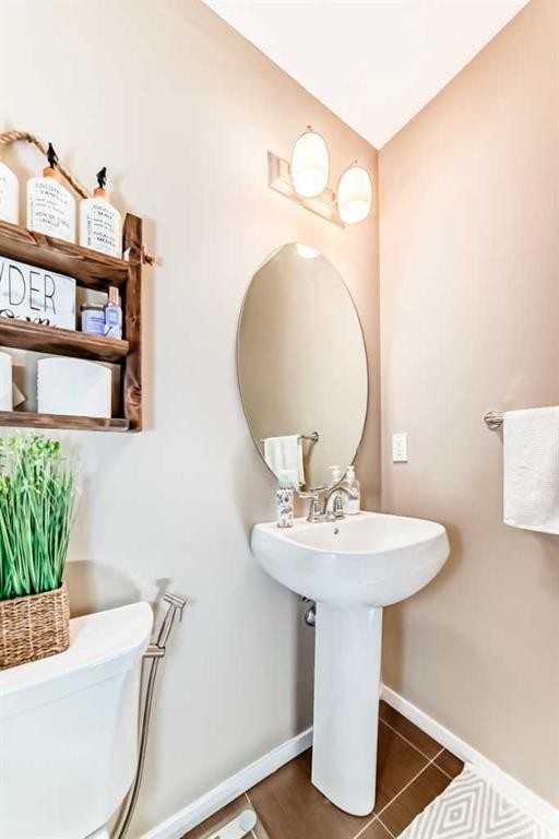 35 Nolanlake Cove Nw, Calgary, AB - Indoor Photo Showing Bathroom