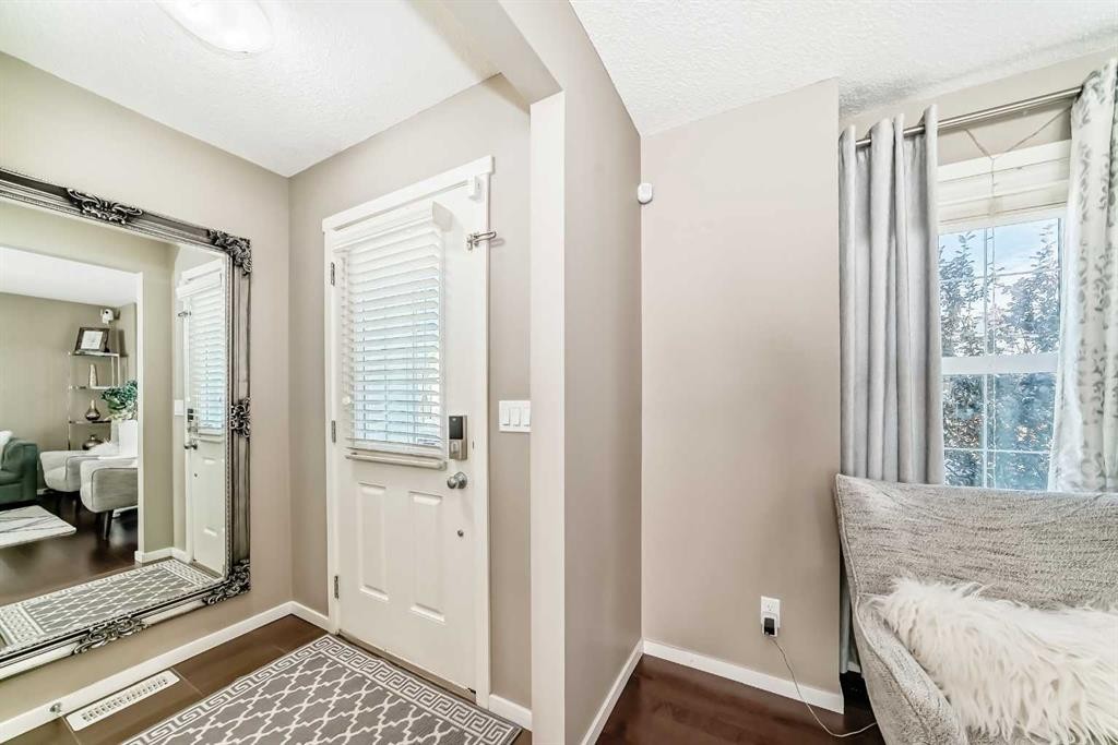 35 Nolanlake Cove Nw, Calgary, AB - Indoor Photo Showing Bedroom
