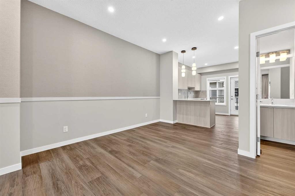 589 Mahogany Road Se, Calgary, AB - Indoor