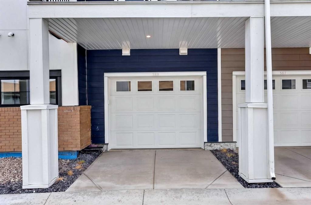 589 Mahogany Road Se, Calgary, AB - Outdoor With Exterior