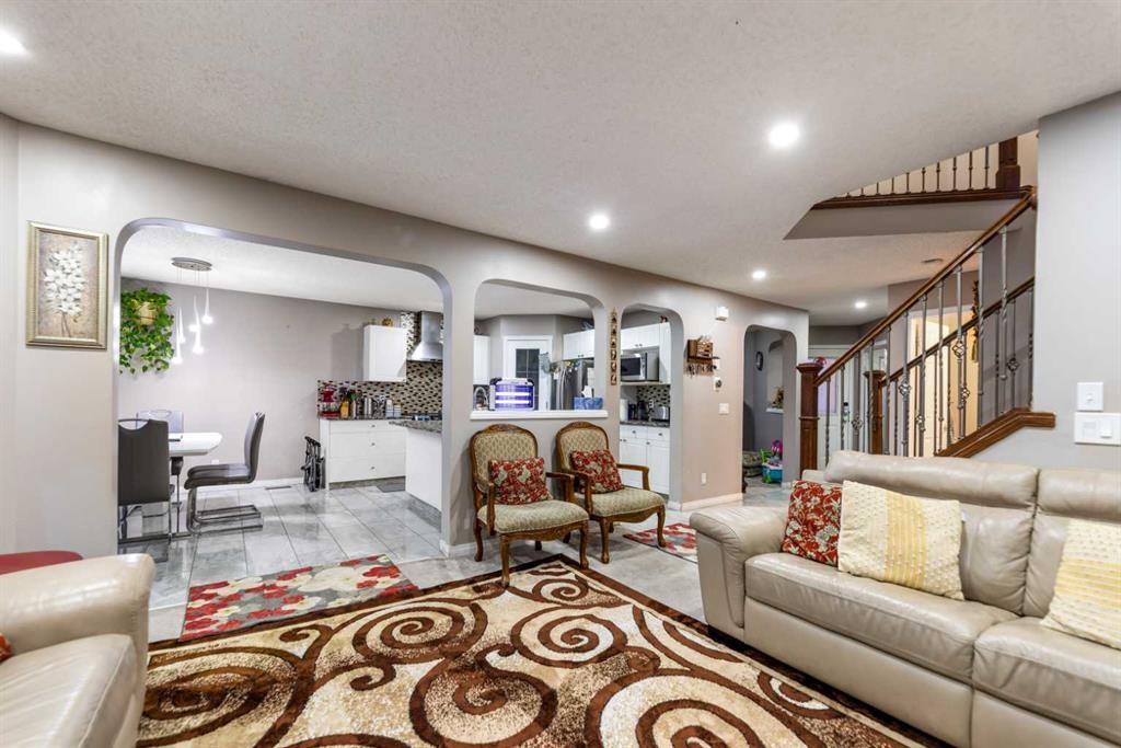 57 Saddlemead Road Ne, Calgary, AB - Indoor