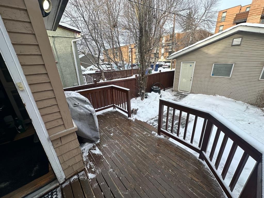 334 3 Avenue Ne, Calgary, AB - Outdoor With Deck Patio Veranda With Exterior