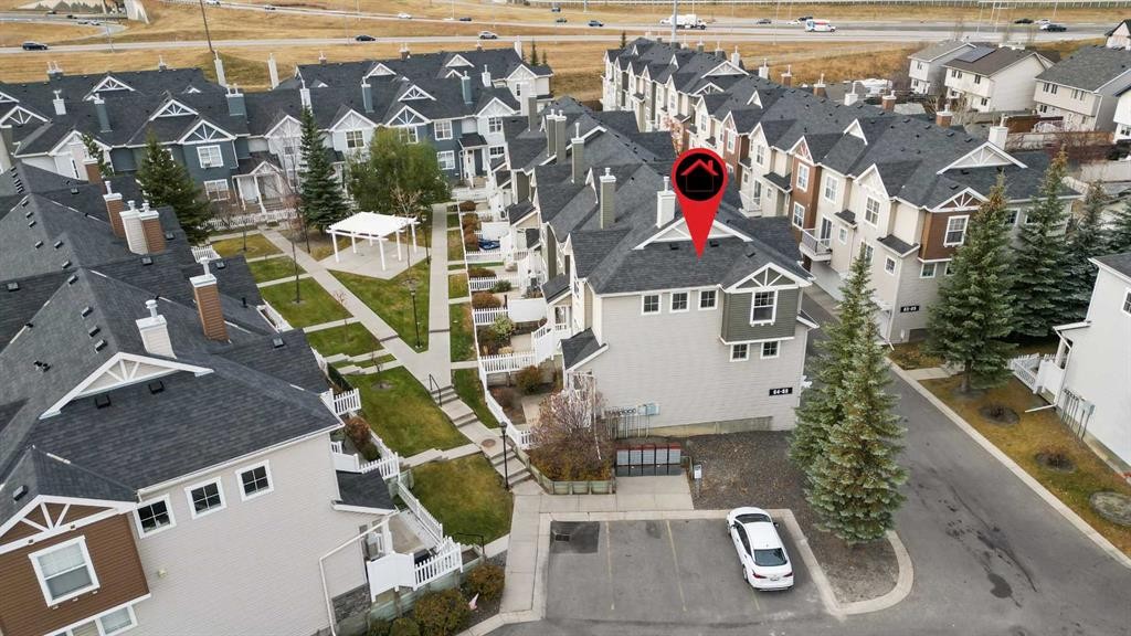 64 Elgin Gardens Se, Calgary, AB - With View