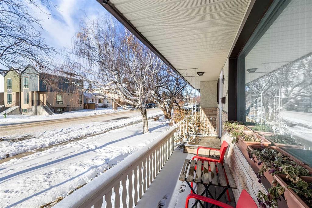 2812 24 Street Nw, Calgary, AB - Outdoor